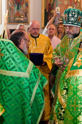 visit by bishop michael 4 20120720 1207425071